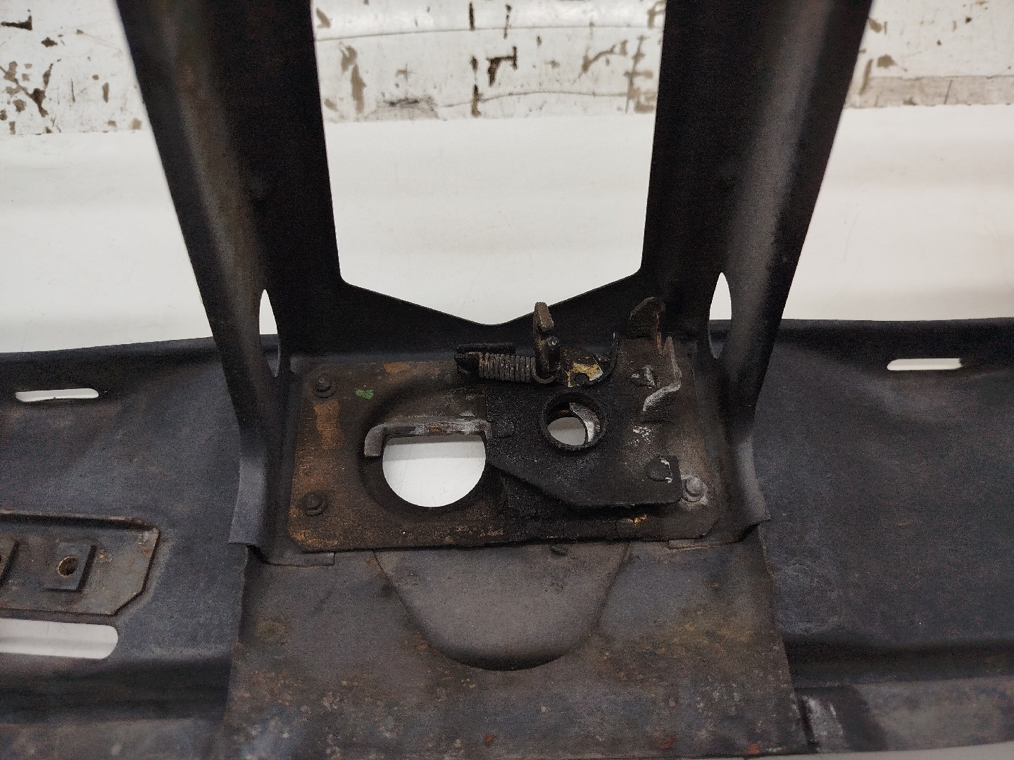 Frente em Fibra ou Chapa VOLKSWAGEN JETTA II (19E, 1G2, 165) | 83 - 92 Imagem-6