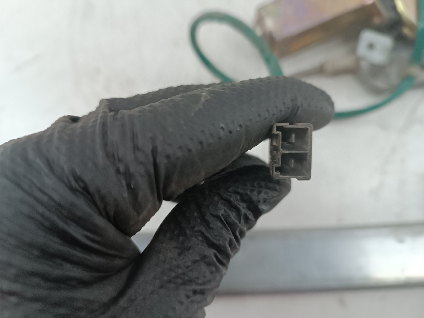 Elevador Trás Direito Elétrico NISSAN BLUEBIRD (T72 , T12, U12) | 85 - 90 Imagem-3