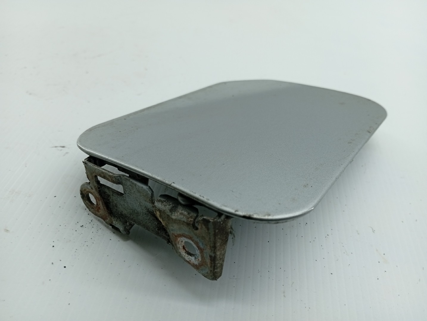 Tampa do Depósito de Combustível VOLKSWAGEN JETTA II (19E, 1G2, 165) | 83 - 92 Imagem-1