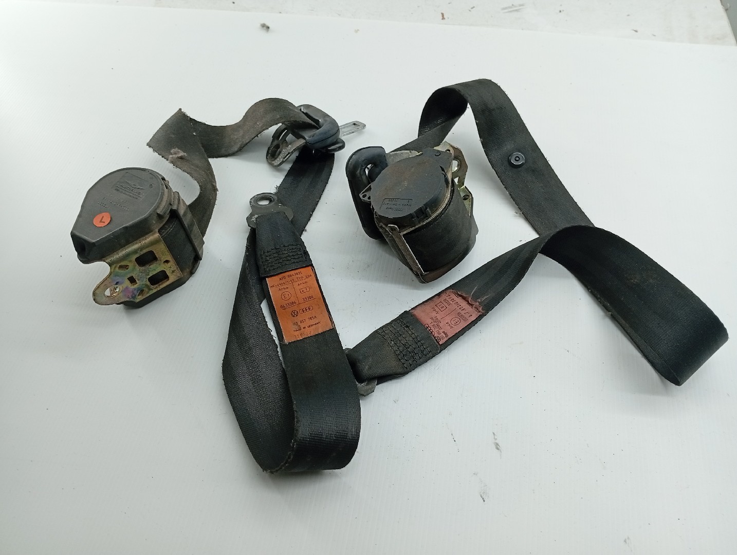 Pré-Tensores / Cintos VOLKSWAGEN JETTA II (19E, 1G2, 165) | 83 - 92 Imagem-3