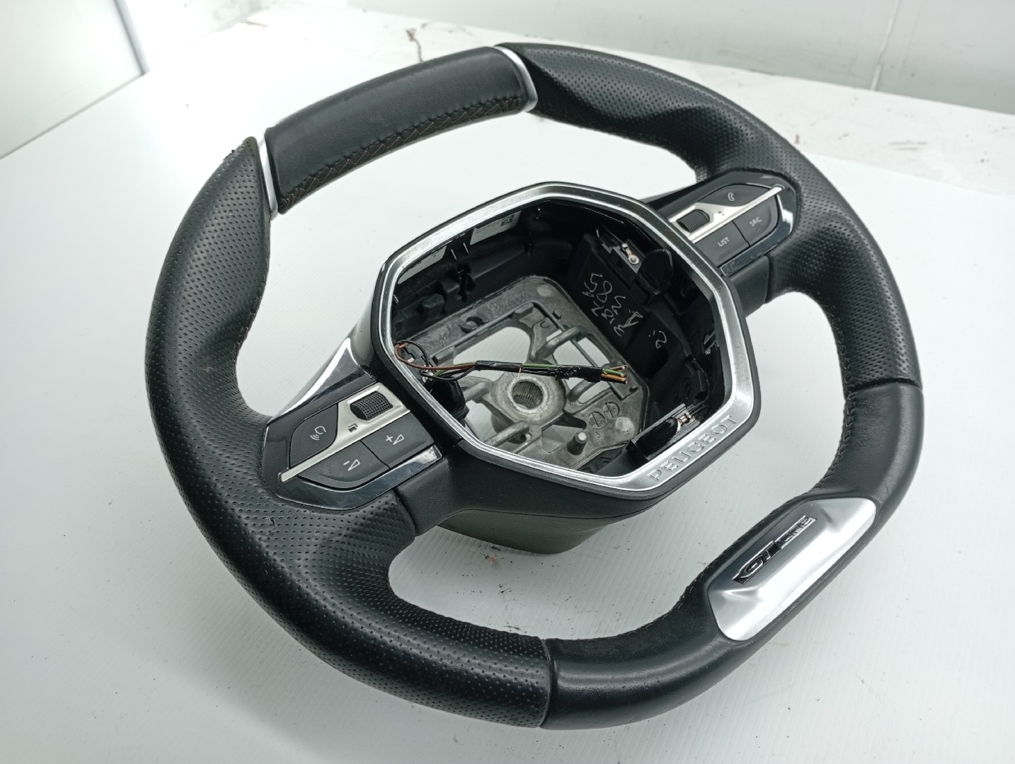 Volante PEUGEOT 5008 II | 16 -  Imagem-7