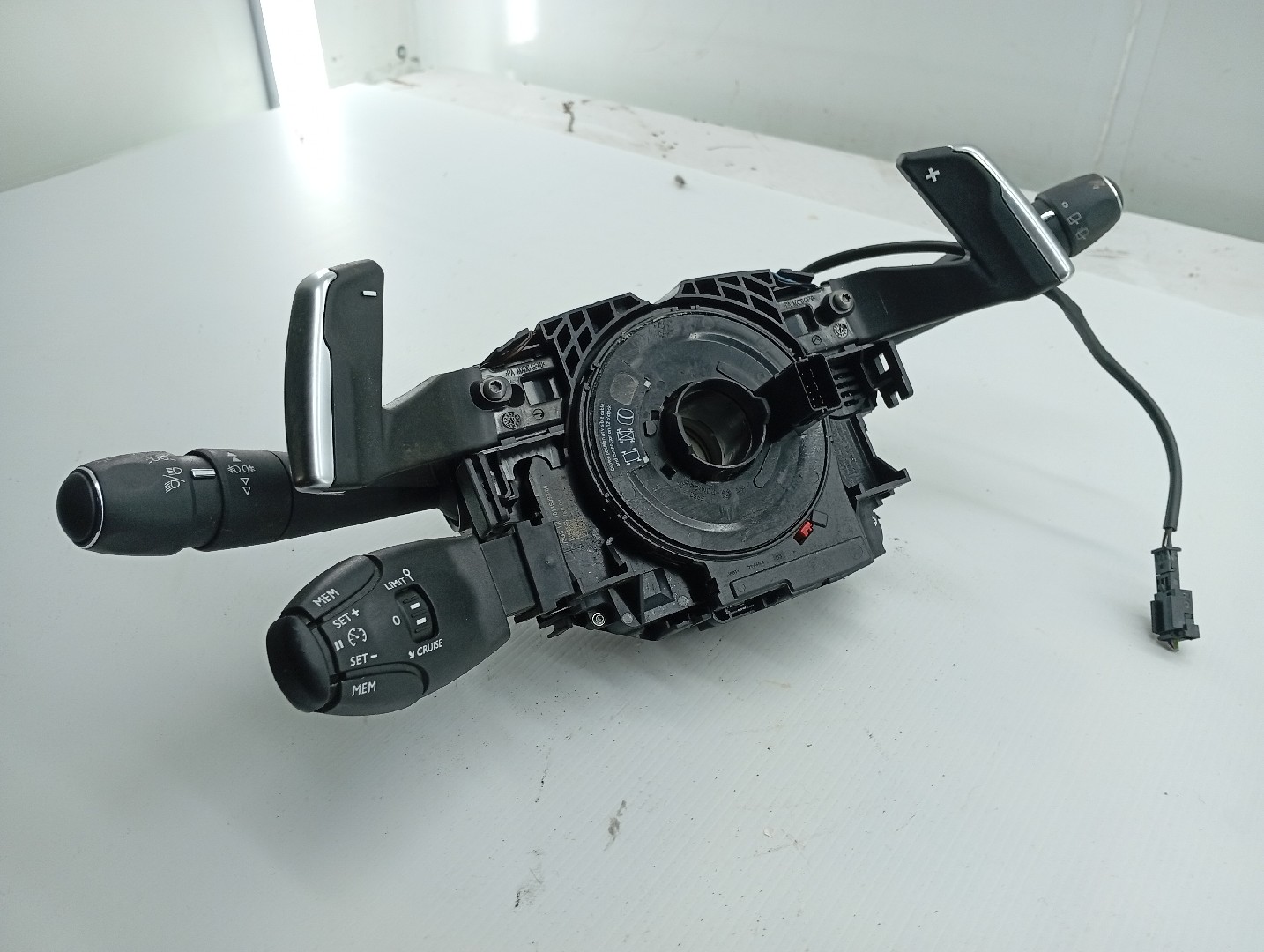 Comutador luzes,piscas,limp vidros e fita airbag PEUGEOT 5008 II | 16 -  Imagem-4