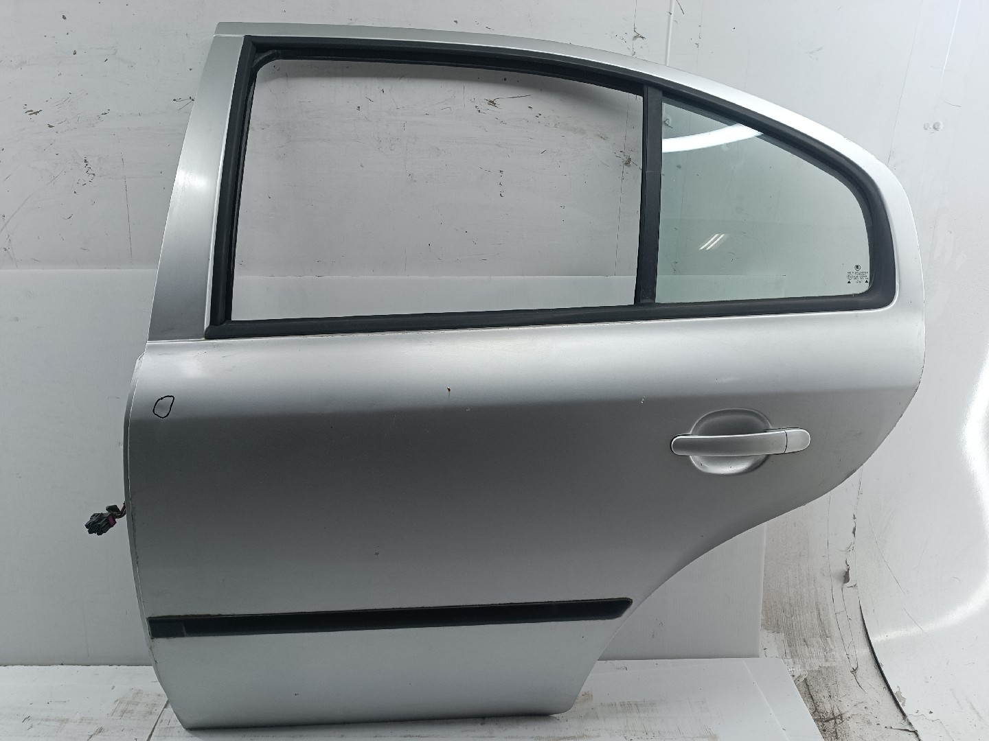 Porta Traseira Esquerda SKODA OCTAVIA I (1U2) | 96 - 10