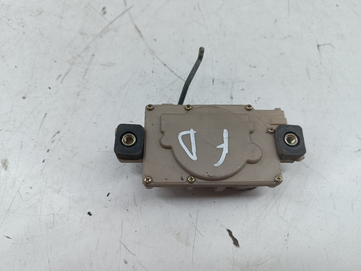 Fecho da Porta Frente Direito NISSAN BLUEBIRD (T72 , T12, U12) | 85 - 90 Imagem-6