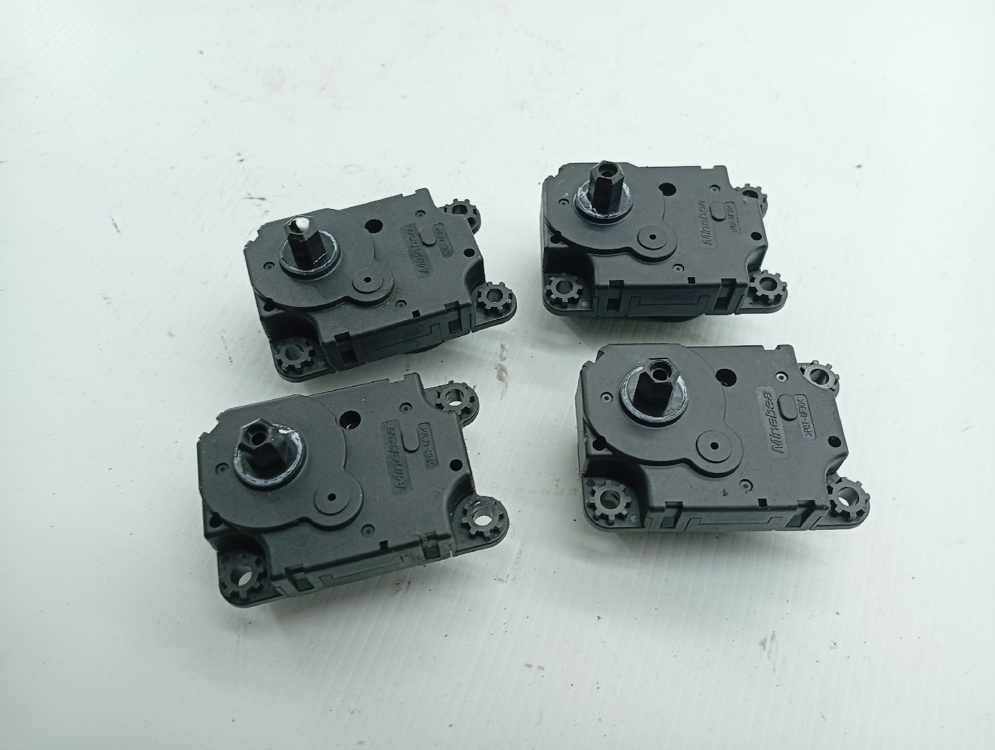 Motores atuadores de sofagem PEUGEOT 5008 II | 16 -  Imagem-2