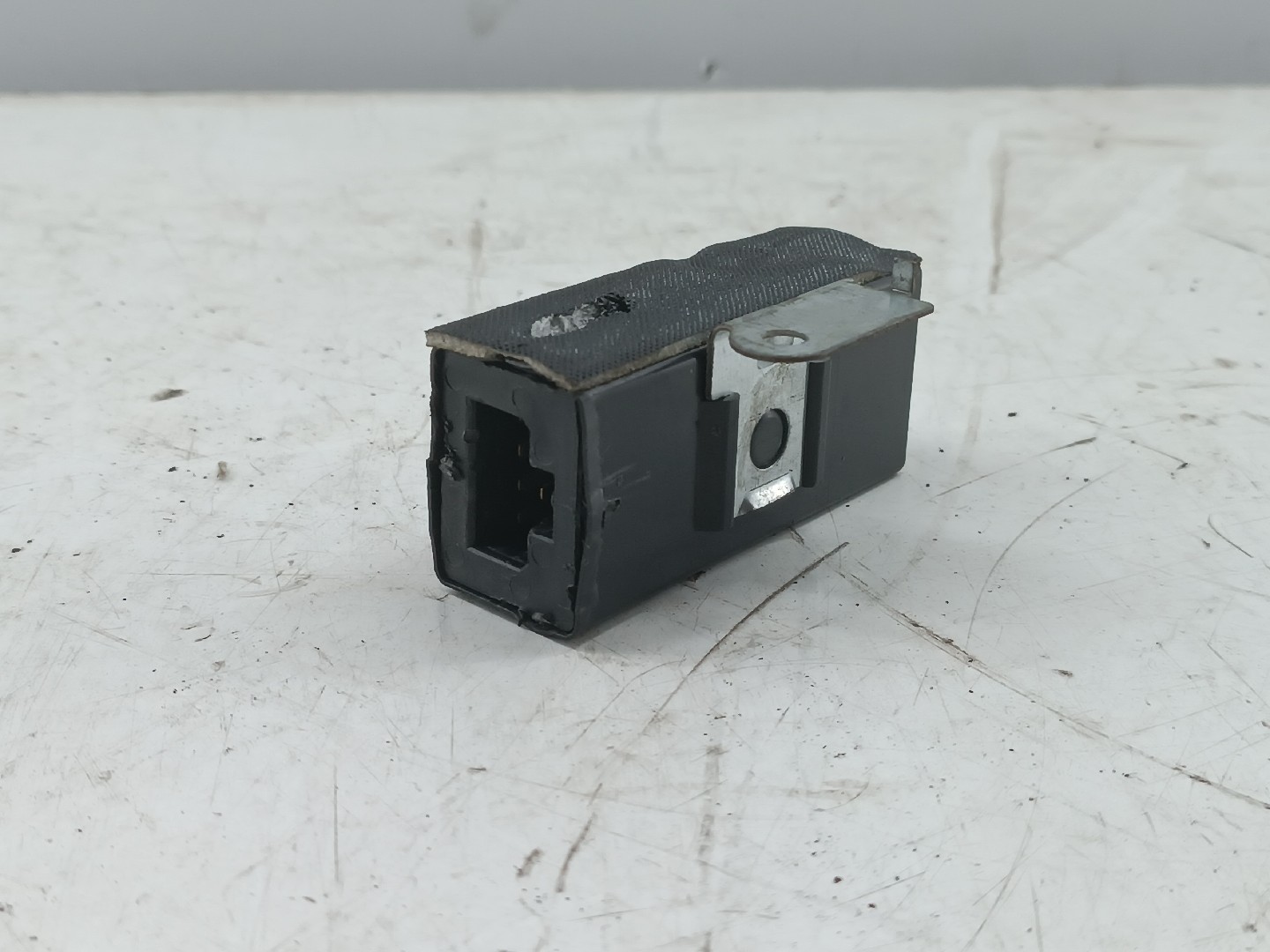 Módulo eletrónico NISSAN BLUEBIRD (T72 , T12, U12) | 85 - 90 Imagem-4