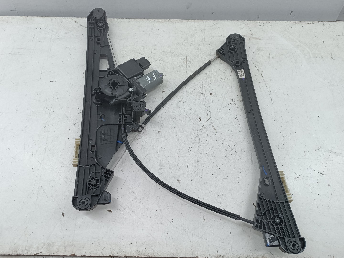 Elevador Frente Esquerdo Elétrico PEUGEOT 5008 II | 16 -  Imagem-1