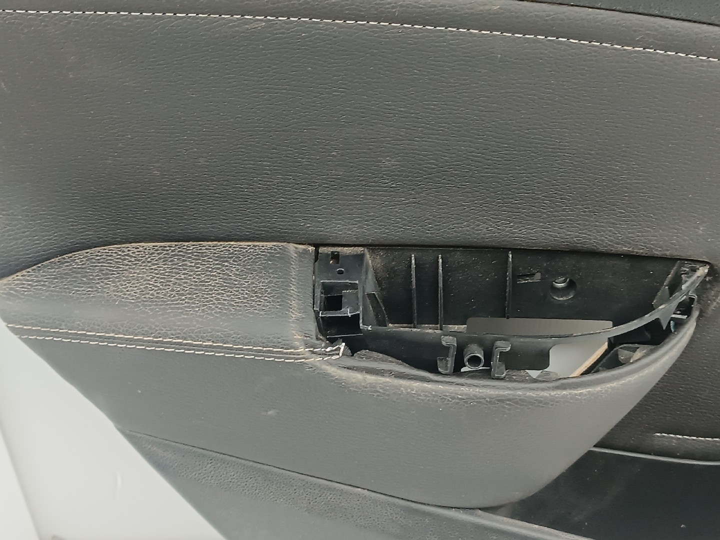 Quartela / forra Porta Tras Esquerdo OPEL ASTRA J Sports Tourer (P10) | 10 - 15 Imagem-5