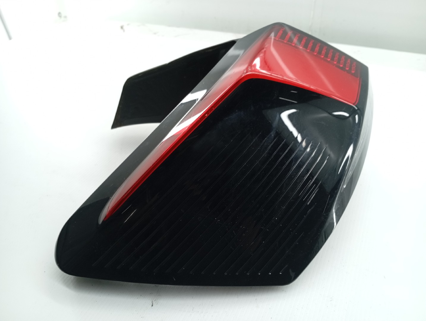 Farolim Stop Esquerdo PEUGEOT 5008 II | 16 - 