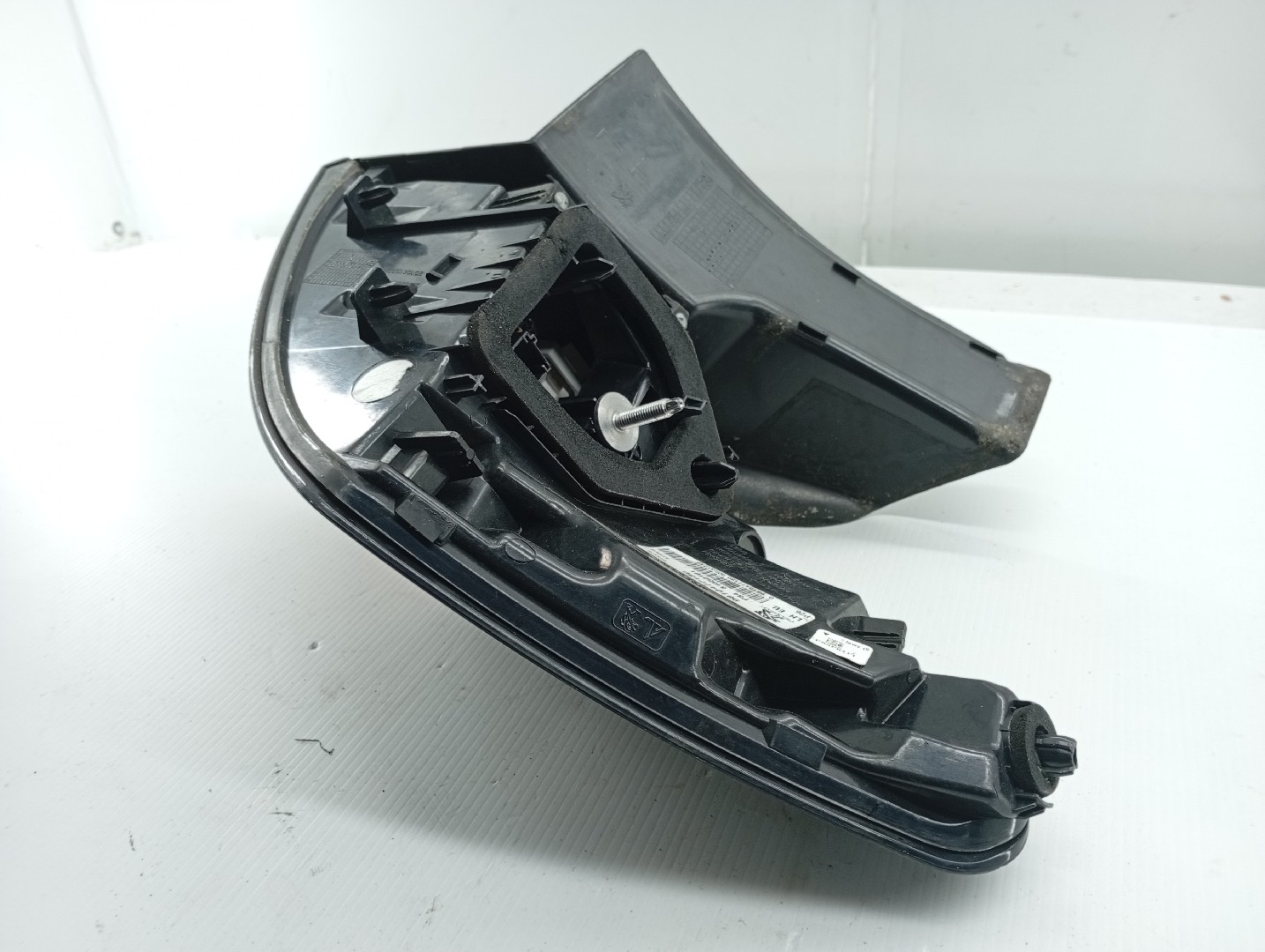 Farolim Stop Esquerdo PEUGEOT 5008 II | 16 -  Imagem-4