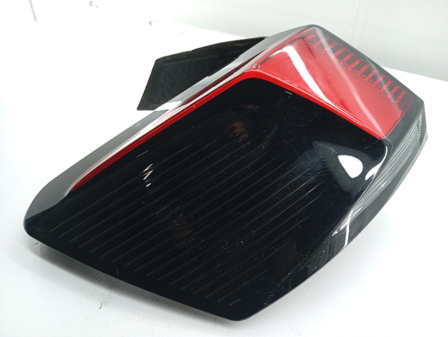 Farolim Stop Esquerdo PEUGEOT 5008 II | 16 -  Imagem-5