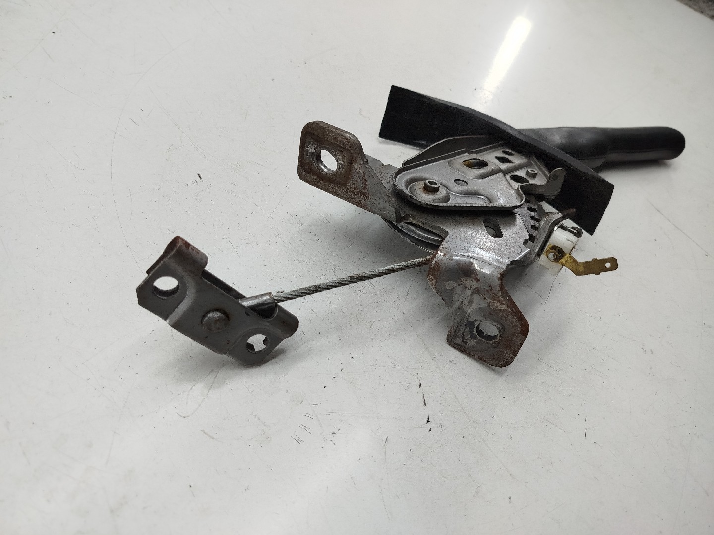 Travão de mão NISSAN X-TRAIL (T30) | 01 - 13 Imagem-3