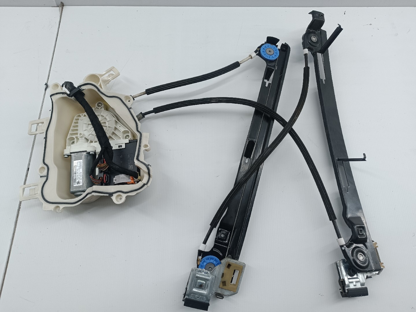 Motor e elevador de vidro frente esquerdo SEAT ALTEA XL (5P5, 5P8) | 06 - 