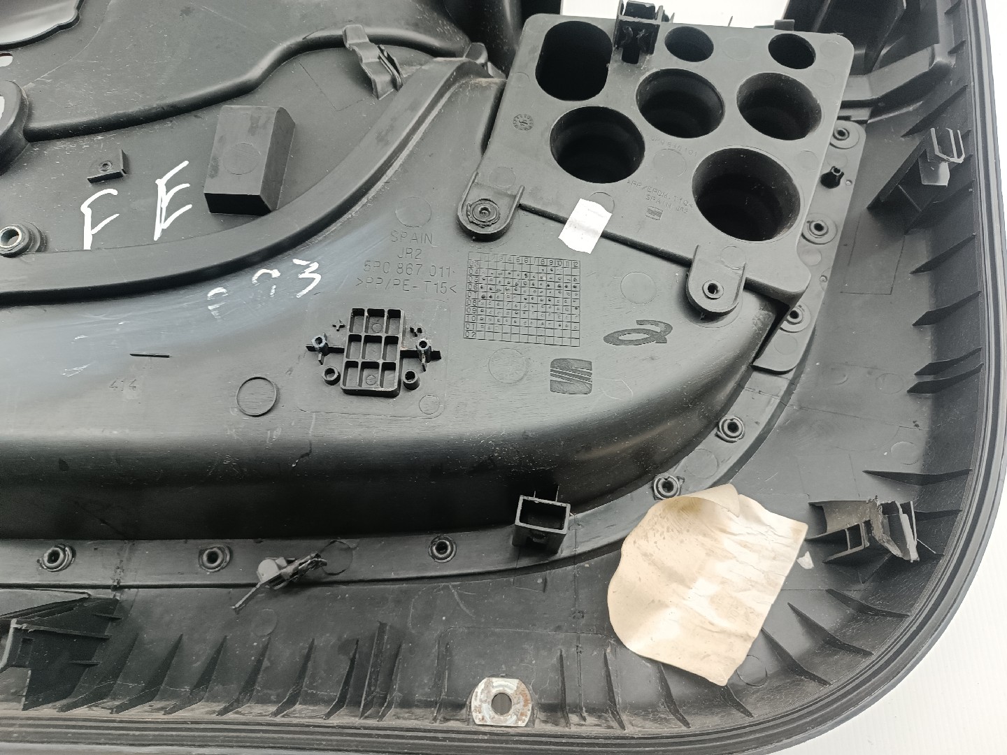 Quartela de porta frente esquerda SEAT ALTEA XL (5P5, 5P8) | 06 -  Imagem-1