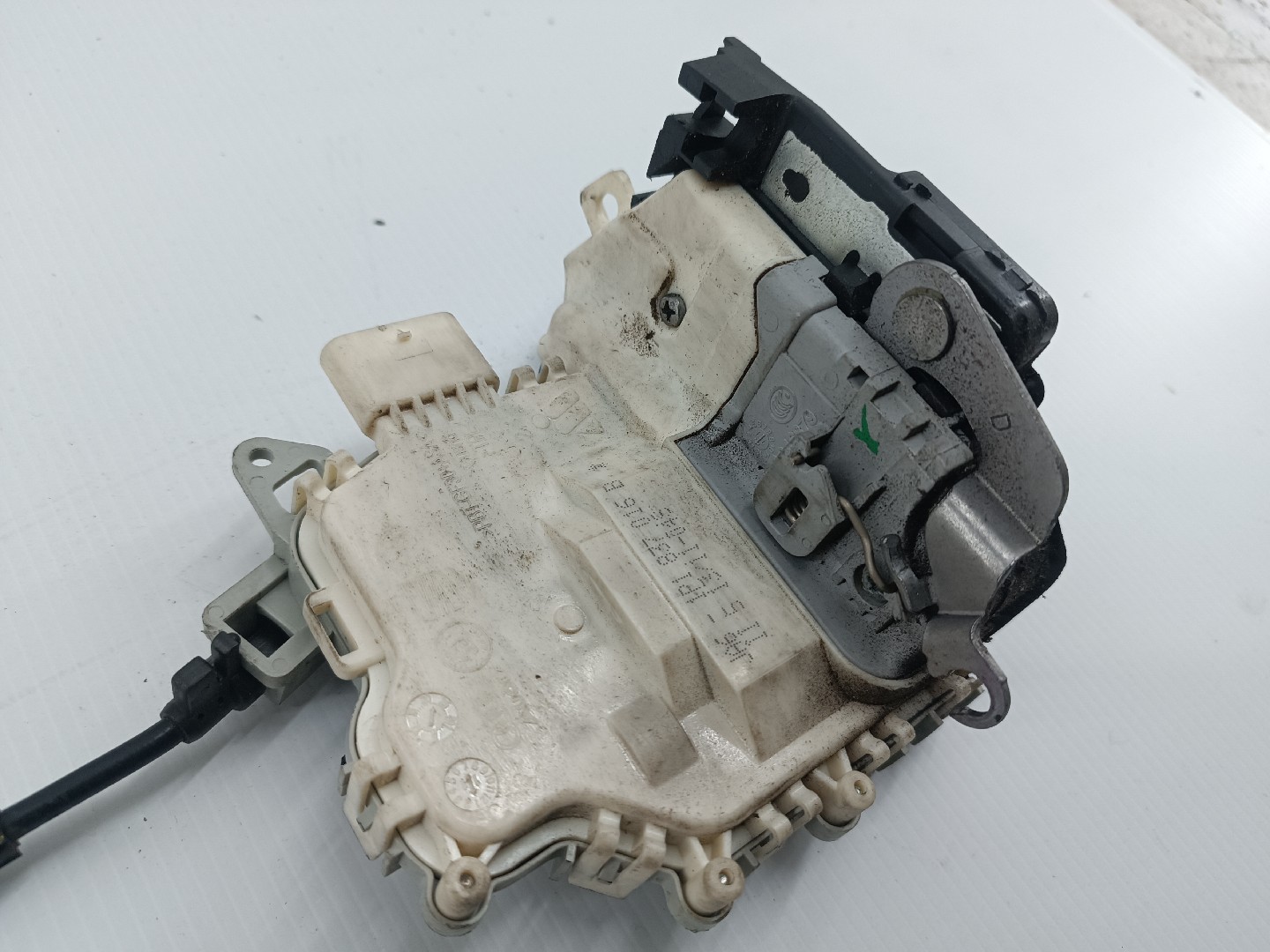 Fecho da Porta Frente Direito SEAT ALTEA XL (5P5, 5P8) | 06 -  Imagem-1