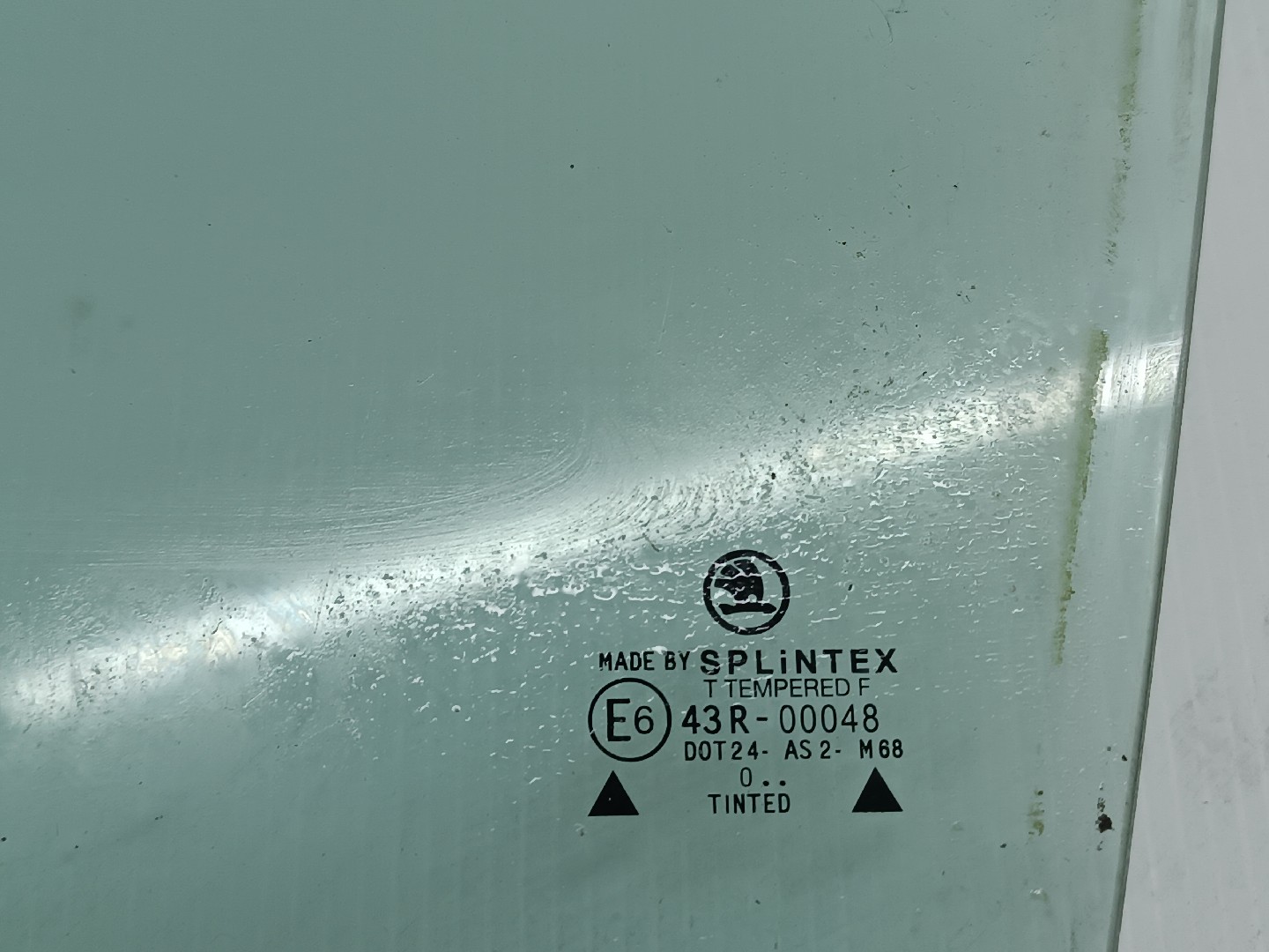 Vidro Porta Frente Esquerdo SKODA FABIA I (6Y2) | 99 - 08 Imagem-1