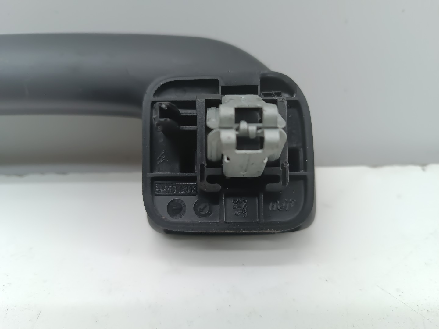 Pega PEUGEOT 5008 II | 16 -  Imagem-2