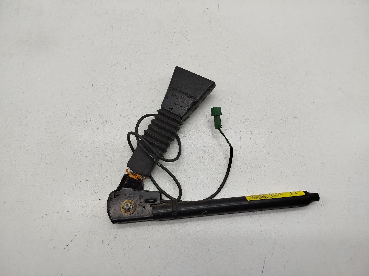 Pré tensor frente esquerdo OPEL CORSA B (S93) | 93 - 02