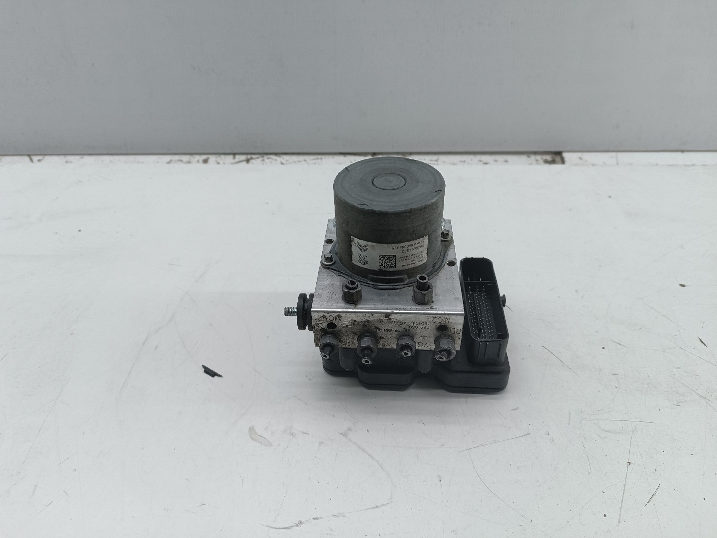 Bomba de ABS PEUGEOT 5008 II | 16 - 