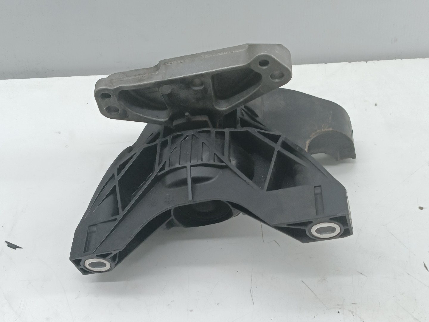 Apoio de motor PEUGEOT 5008 II | 16 -  Imagem-1
