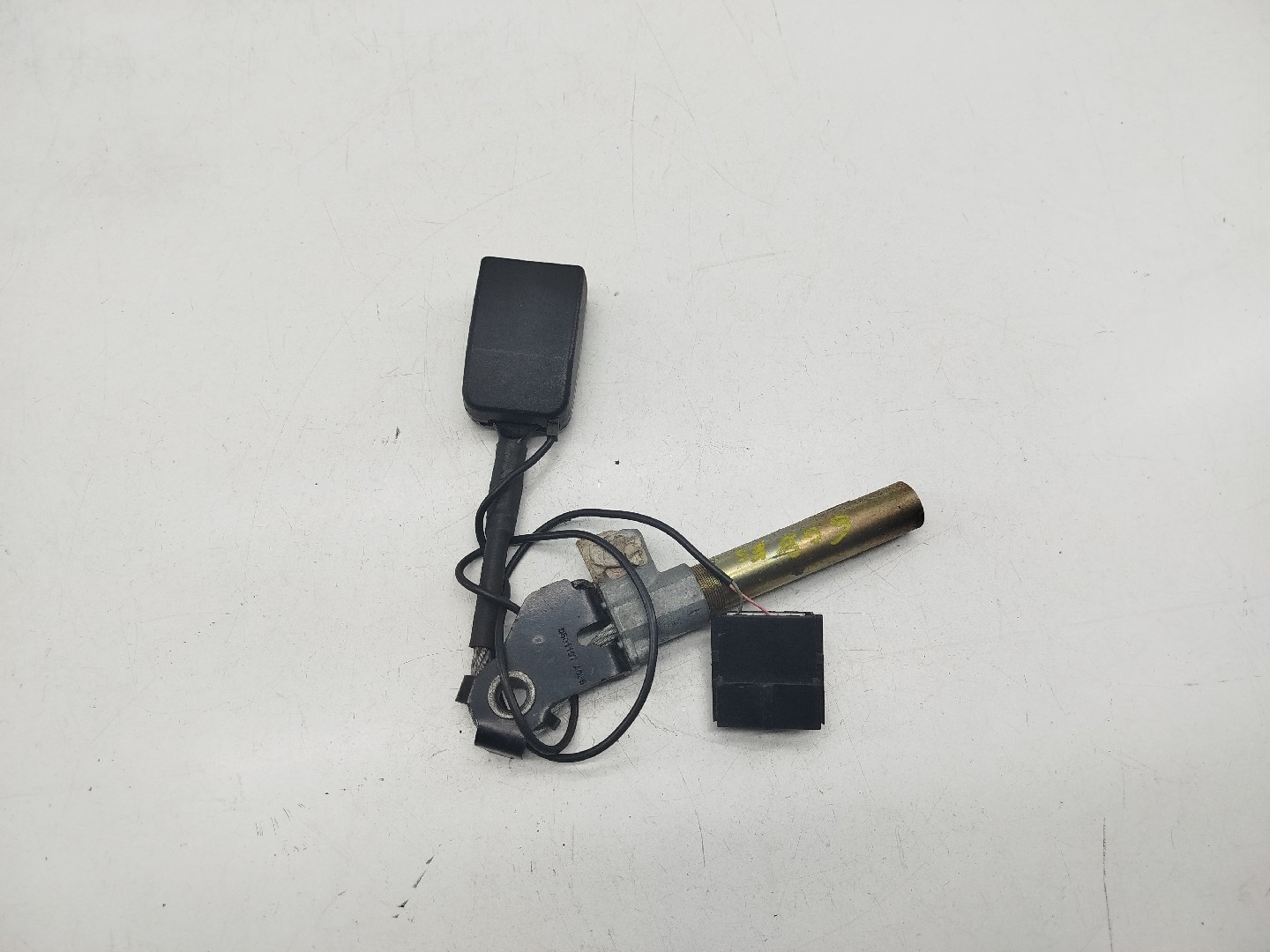 Pré tensor frente esquerdo RENAULT MEGANE I (BA0/1_) | 95 - 04