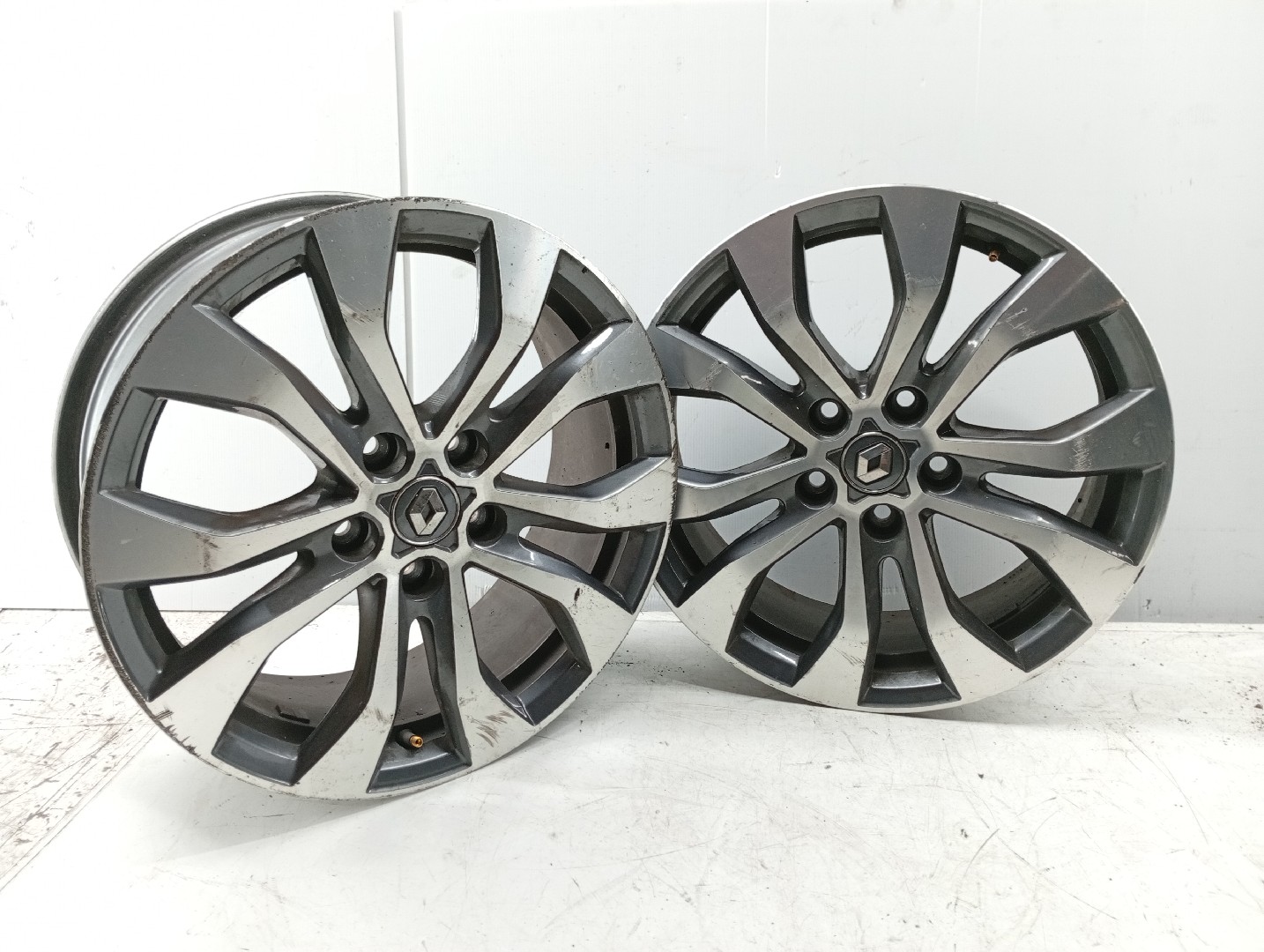 Conjunto de 2 jantes RENAULT MEGANE IV Hatchback (B9A/M/N_) | 15 -  Imagem-4