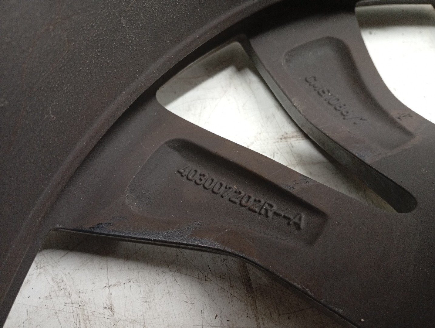 Conjunto de 2 jantes RENAULT MEGANE IV Hatchback (B9A/M/N_) | 15 -  Imagem-1