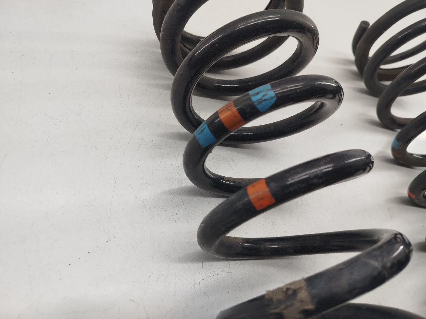 Molas traseiras PEUGEOT 5008 II | 16 -  Imagem-1