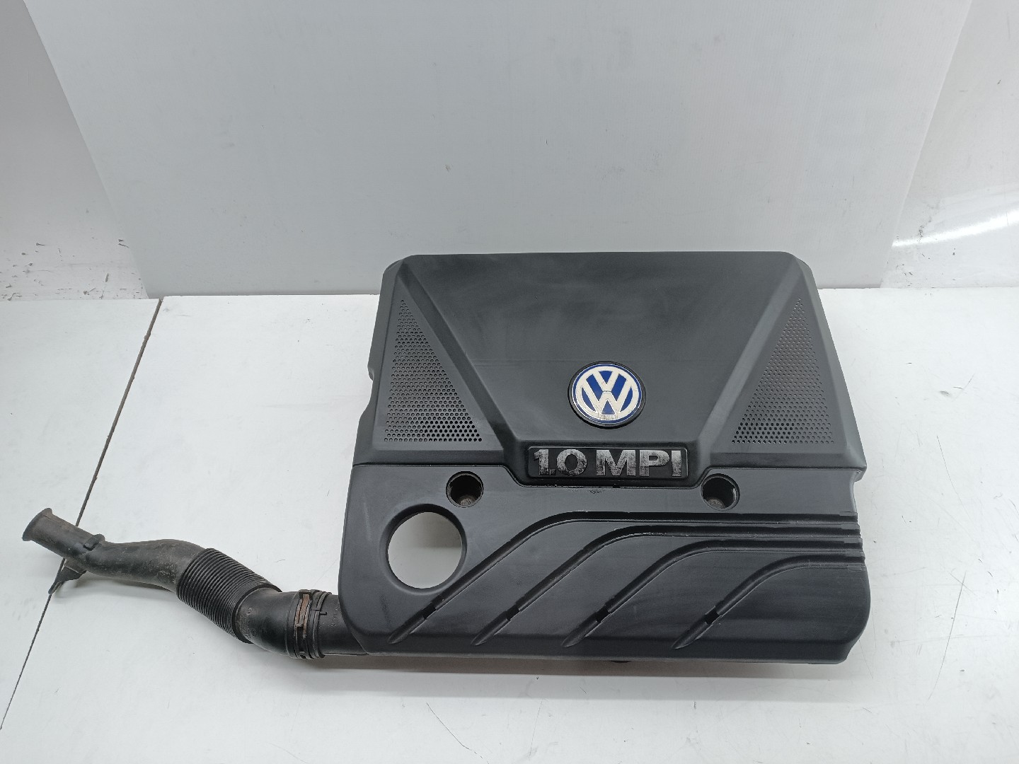 Tampa de motor VOLKSWAGEN POLO (6N1) | 94 - 99