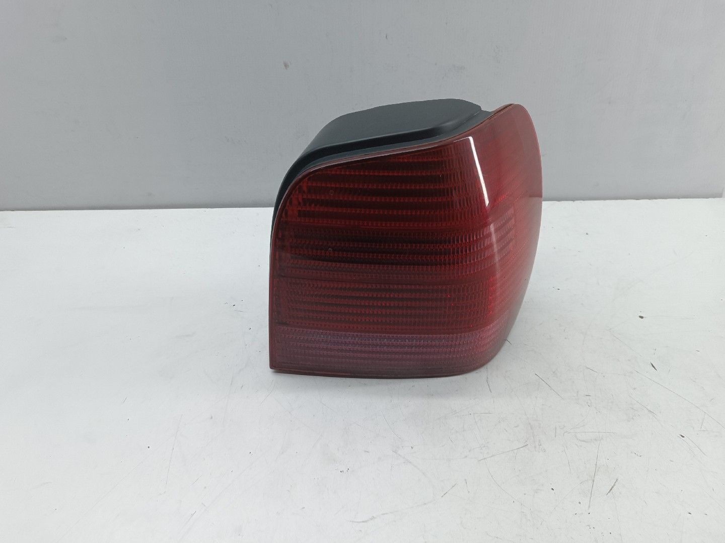 Farolim Stop Direito VOLKSWAGEN POLO (6N1) | 94 - 99