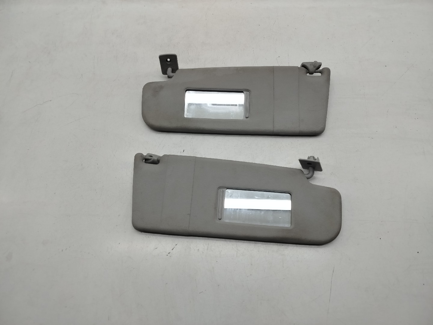 Palas de sol direita e esquerda VOLKSWAGEN POLO (6N1) | 94 - 99 Imagem-1