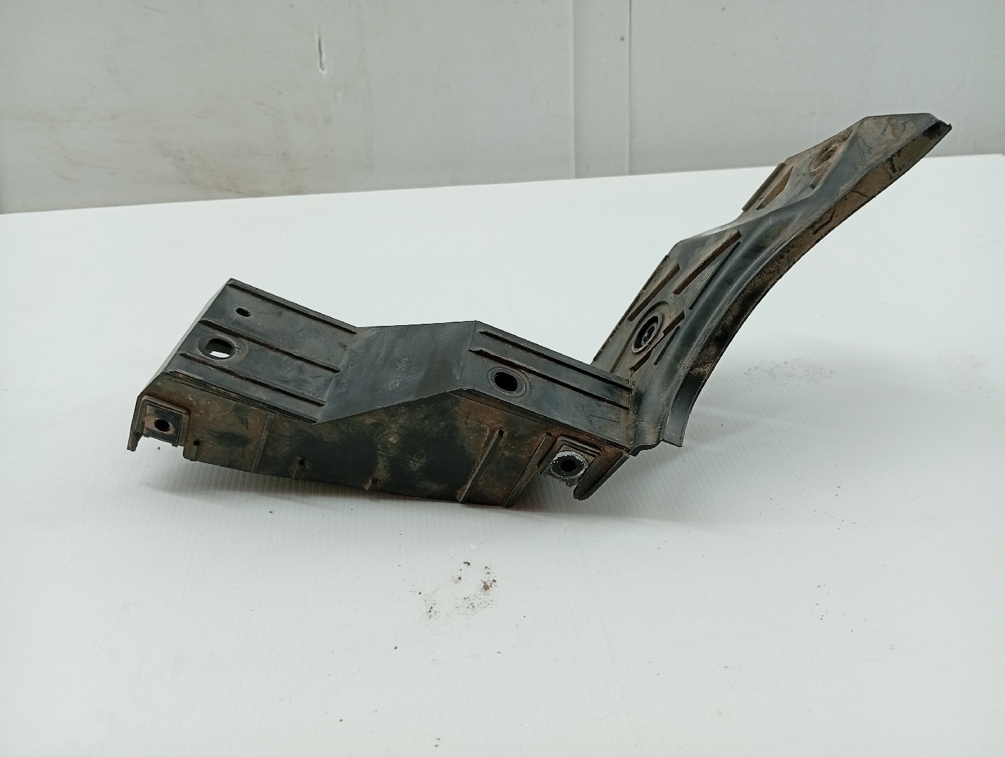 Guia de para-choques VOLKSWAGEN POLO (9N_) | 01 - 14 Imagem-1