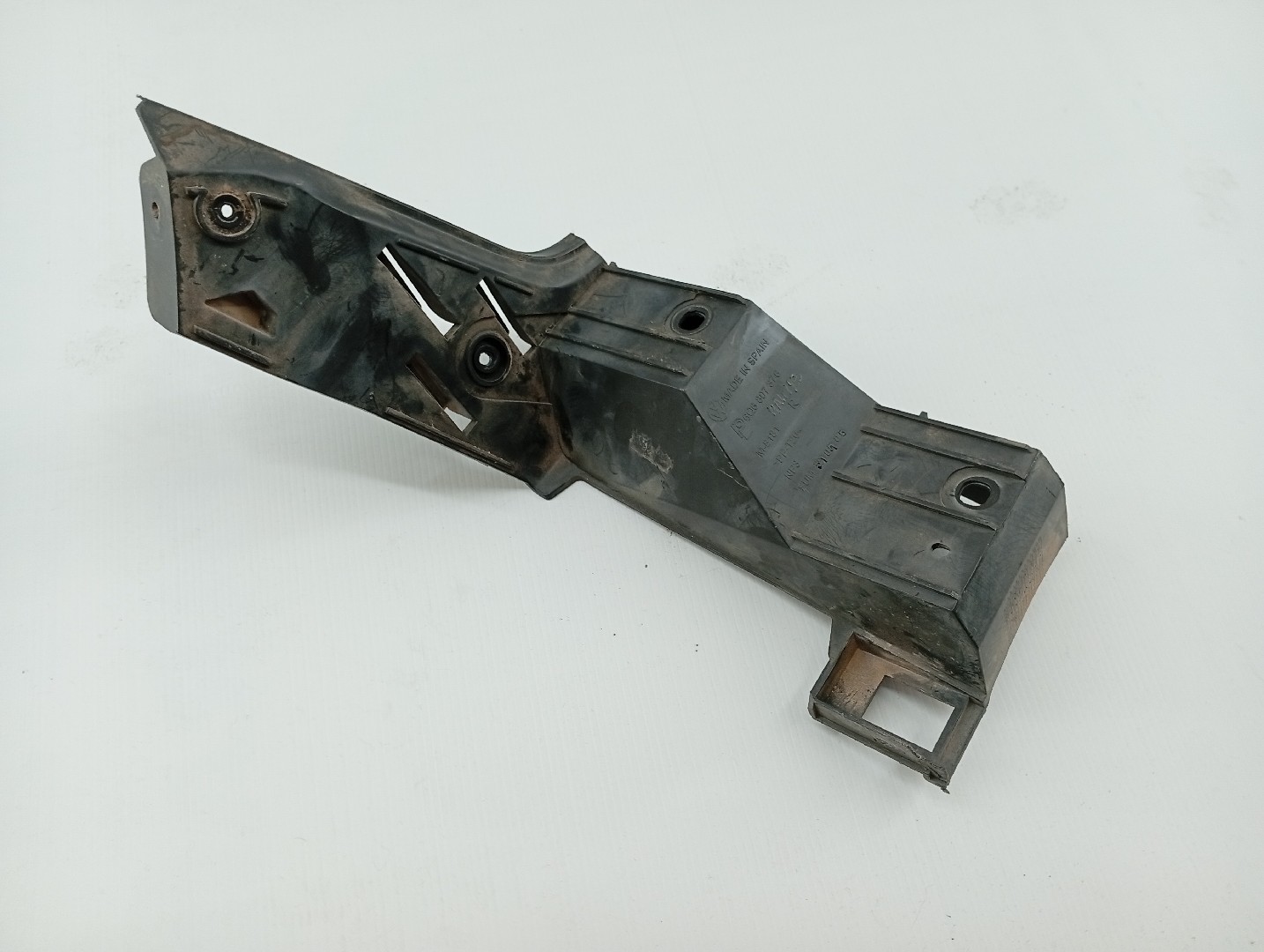 Guia de para-choques VOLKSWAGEN POLO (9N_) | 01 - 14