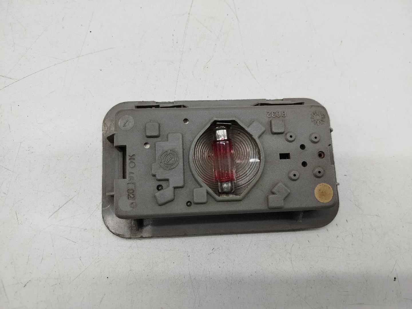 Luz interior ALFA ROMEO 146 (930_) | 94 - 01 Imagem-1