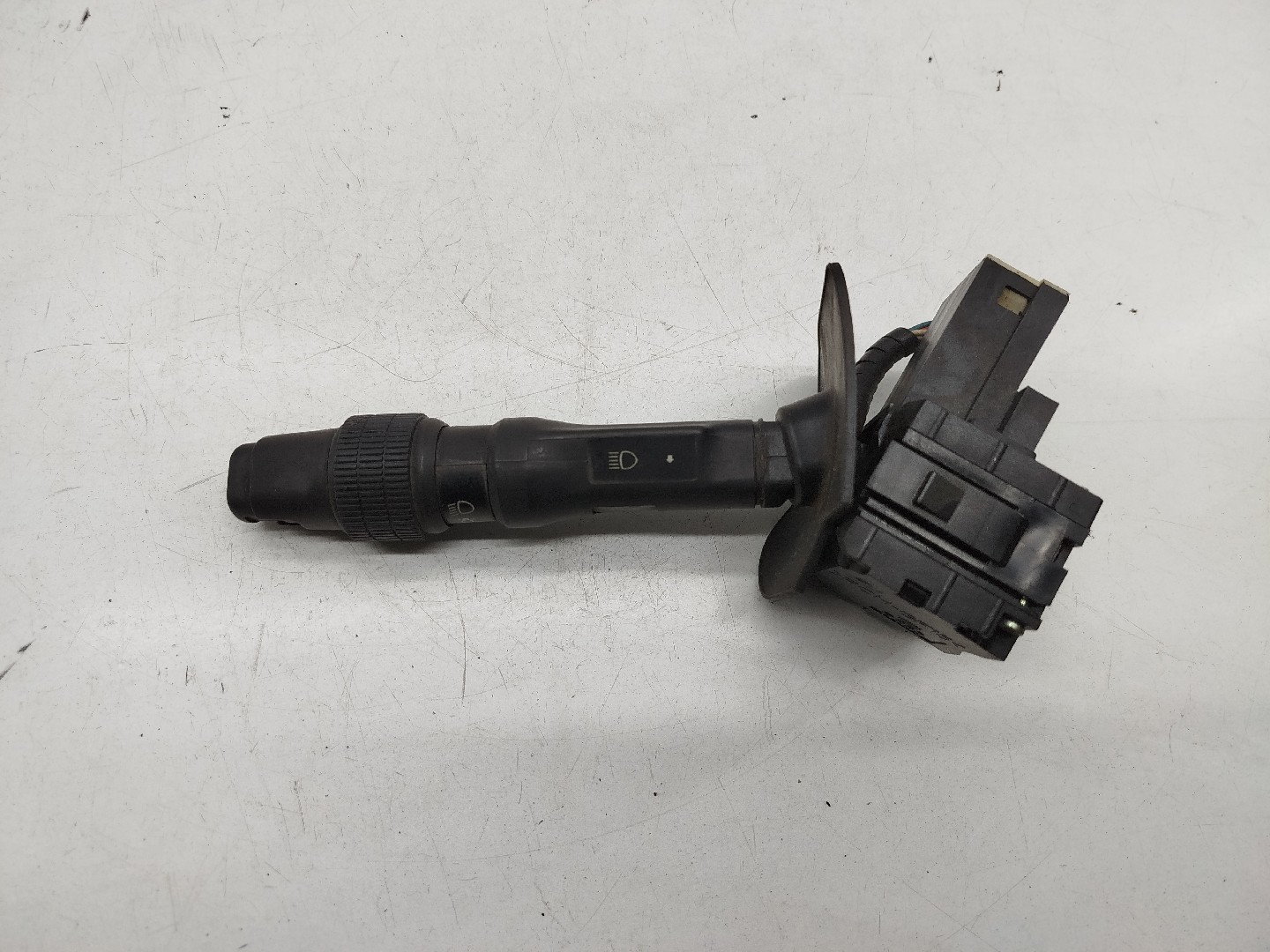 Comutador de piscas e luzes ALFA ROMEO 146 (930_) | 94 - 01 Imagem-1