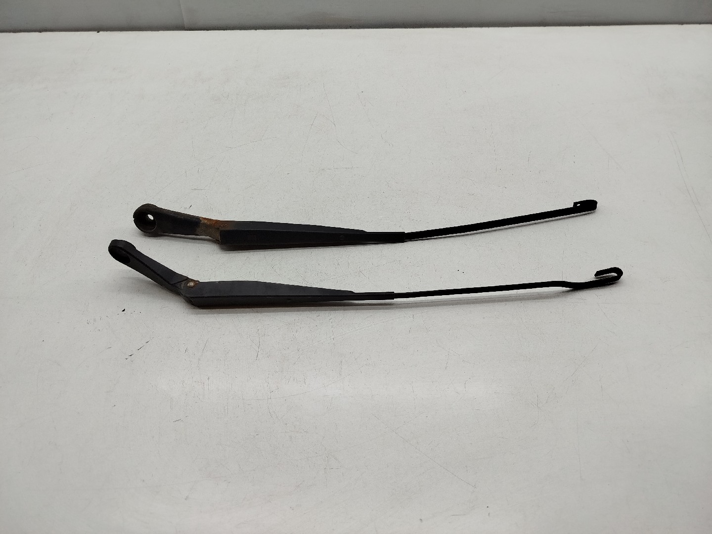 Braços das escovas frente ALFA ROMEO 146 (930_) | 94 - 01 Imagem-2