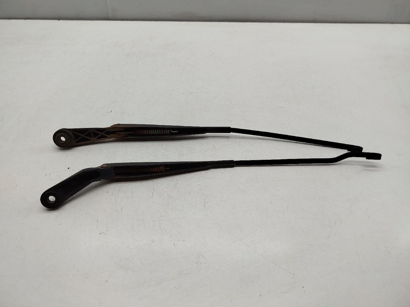 Braços das escovas frente ALFA ROMEO 146 (930_) | 94 - 01 Imagem-3