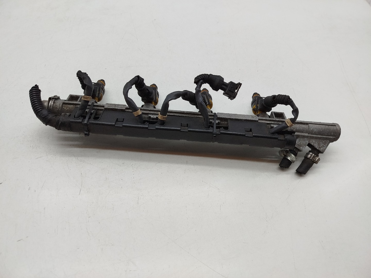 Regua de injeção ALFA ROMEO 146 (930_) | 94 - 01 Imagem-2