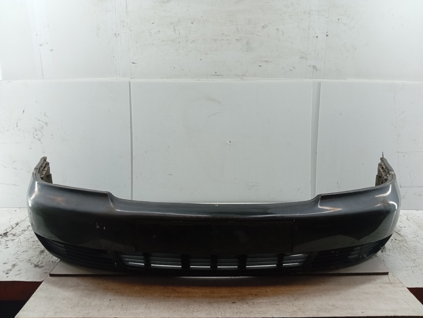 Para Choques Frente AUDI A4 (8D2, B5) | 94 - 01