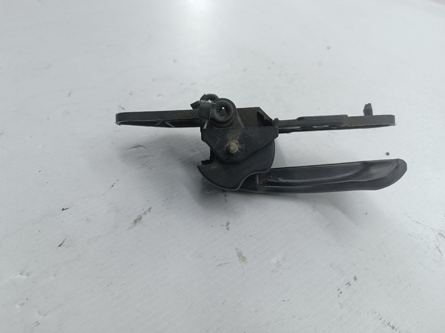 Puxador interior de porta frente esquerda ALFA ROMEO 146 (930_) | 94 - 01 Imagem-3