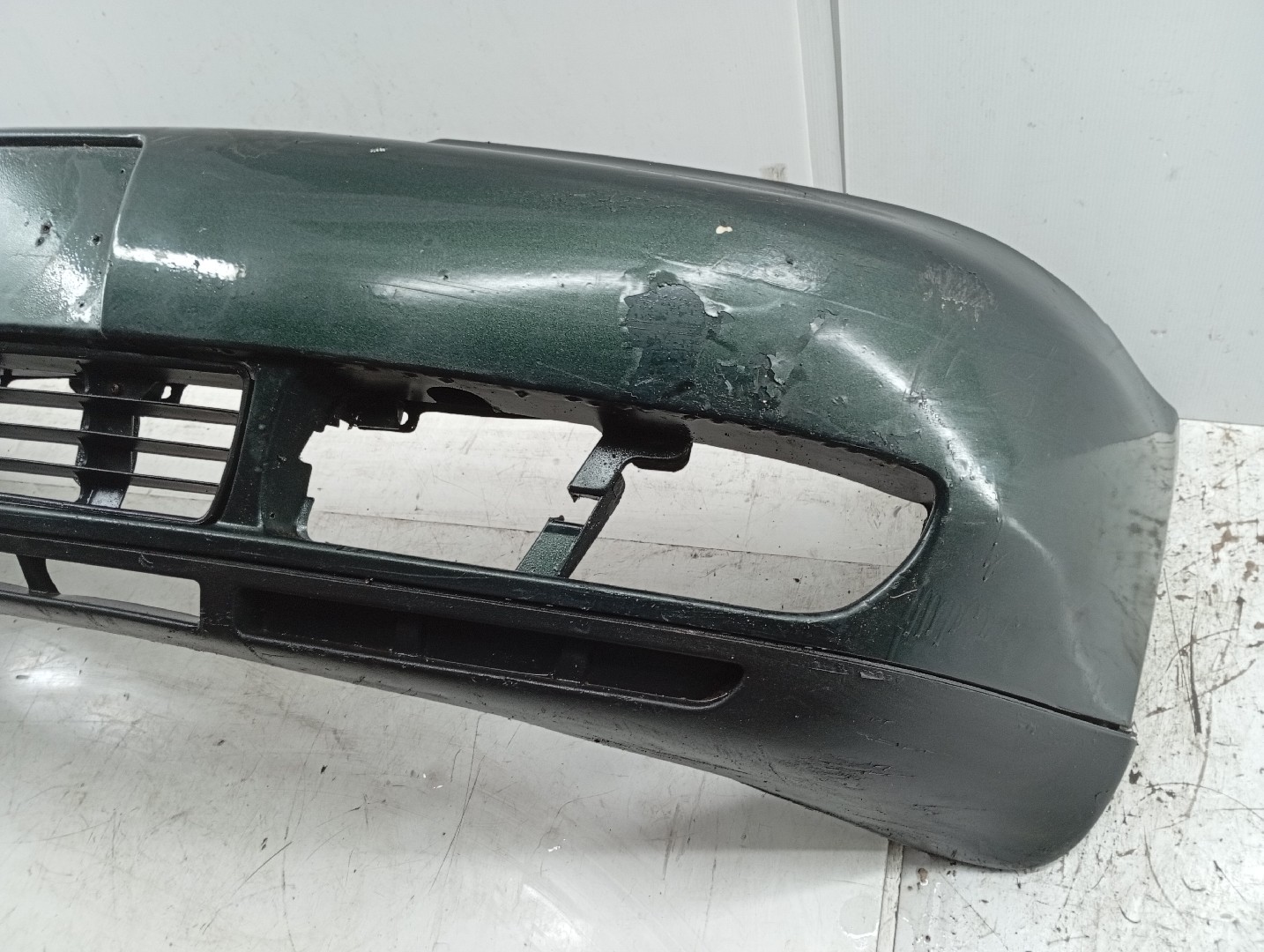 Para Choques Frente AUDI A4 (8D2, B5) | 94 - 01 Imagem-5