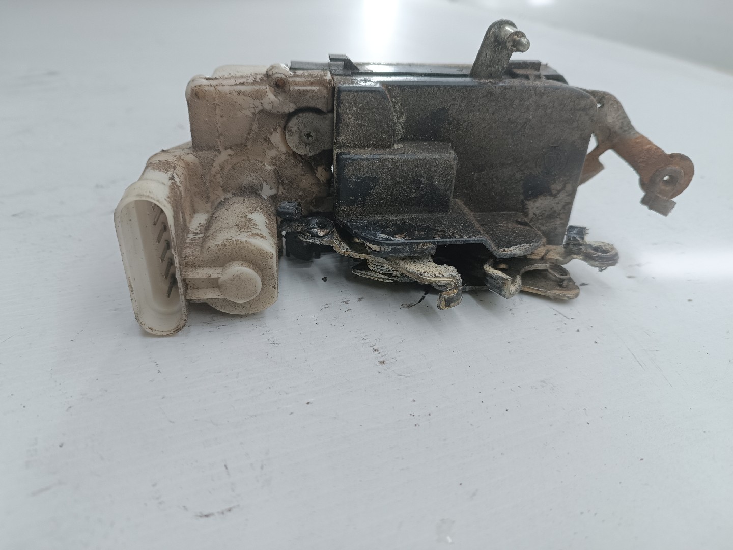 Fecho da Porta Frente Direito ALFA ROMEO 146 (930_) | 94 - 01 Imagem-4