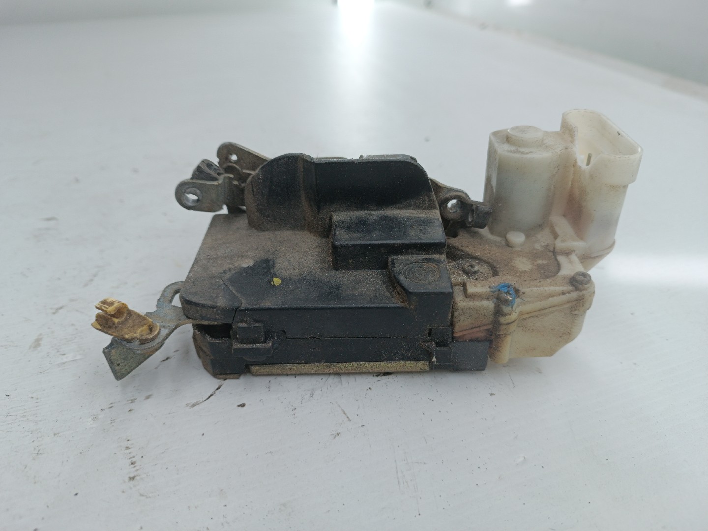 Fecho da Porta Trás Direito ALFA ROMEO 146 (930_) | 94 - 01 Imagem-2