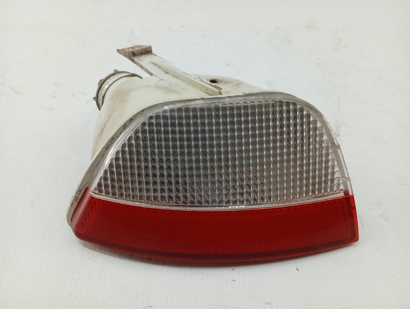 Farol Nevoeiro Tras FORD FOCUS (DAW, DBW) | 98 - 09