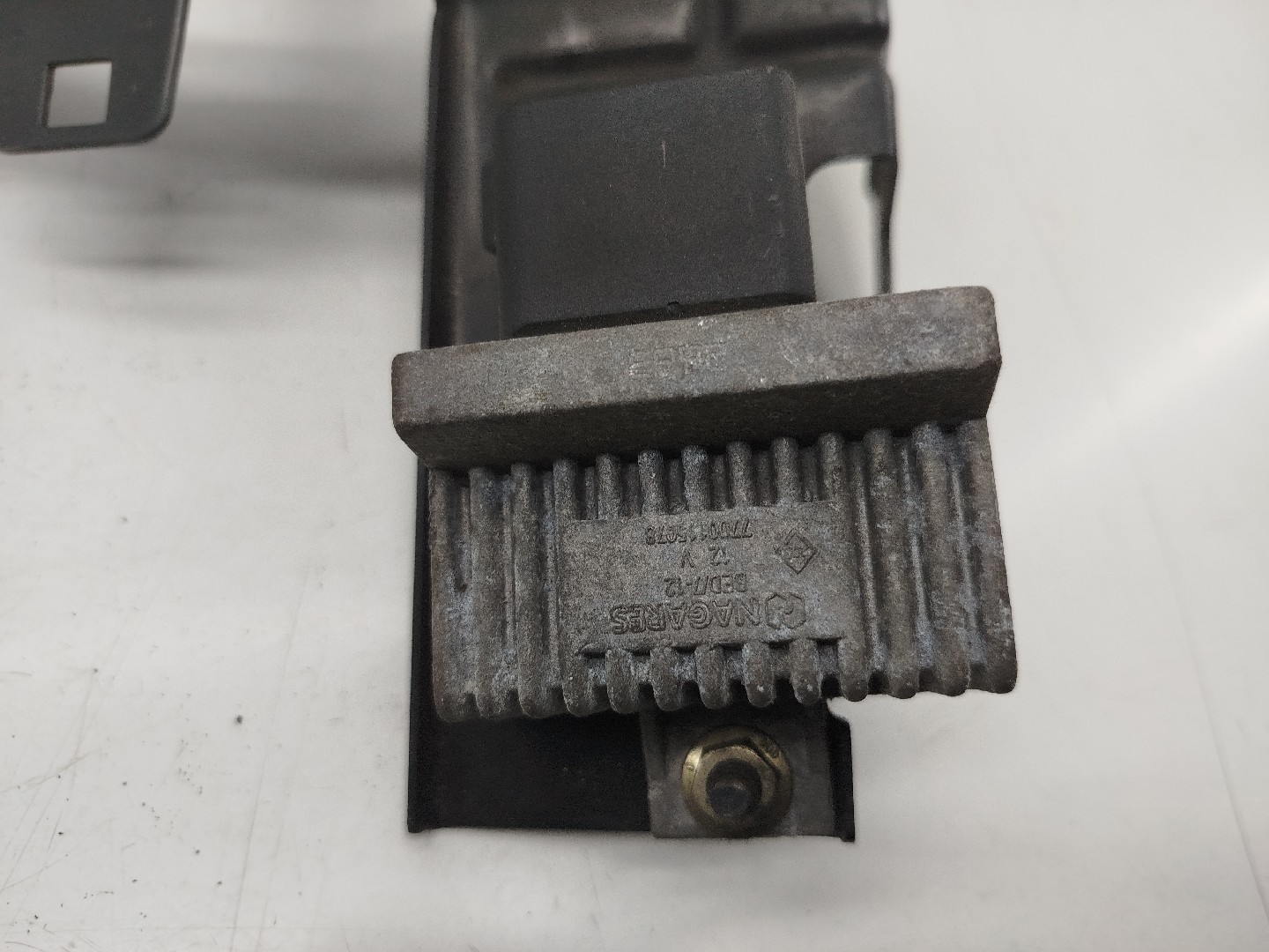 Relé temporizador de velas NISSAN MICRA III (K12) | 02 - 10 Imagem-1