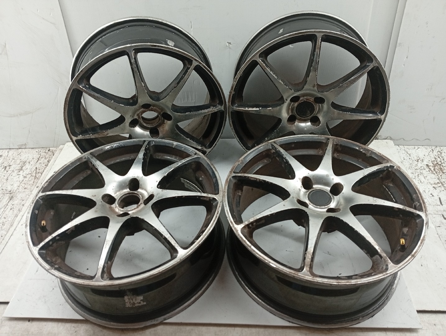 Conjunto de 4 jantes Universal Universal