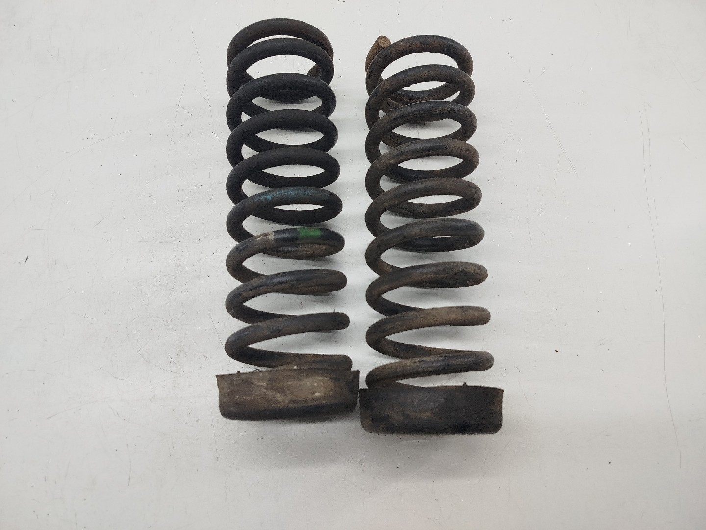 Molas traseiras MERCEDES-BENZ 190 (W201) | 82 - 93