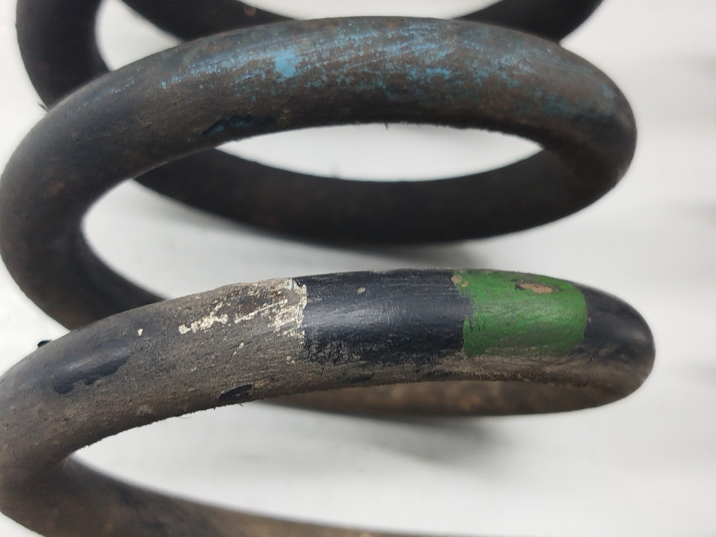 Molas traseiras MERCEDES-BENZ 190 (W201) | 82 - 93 Imagem-1