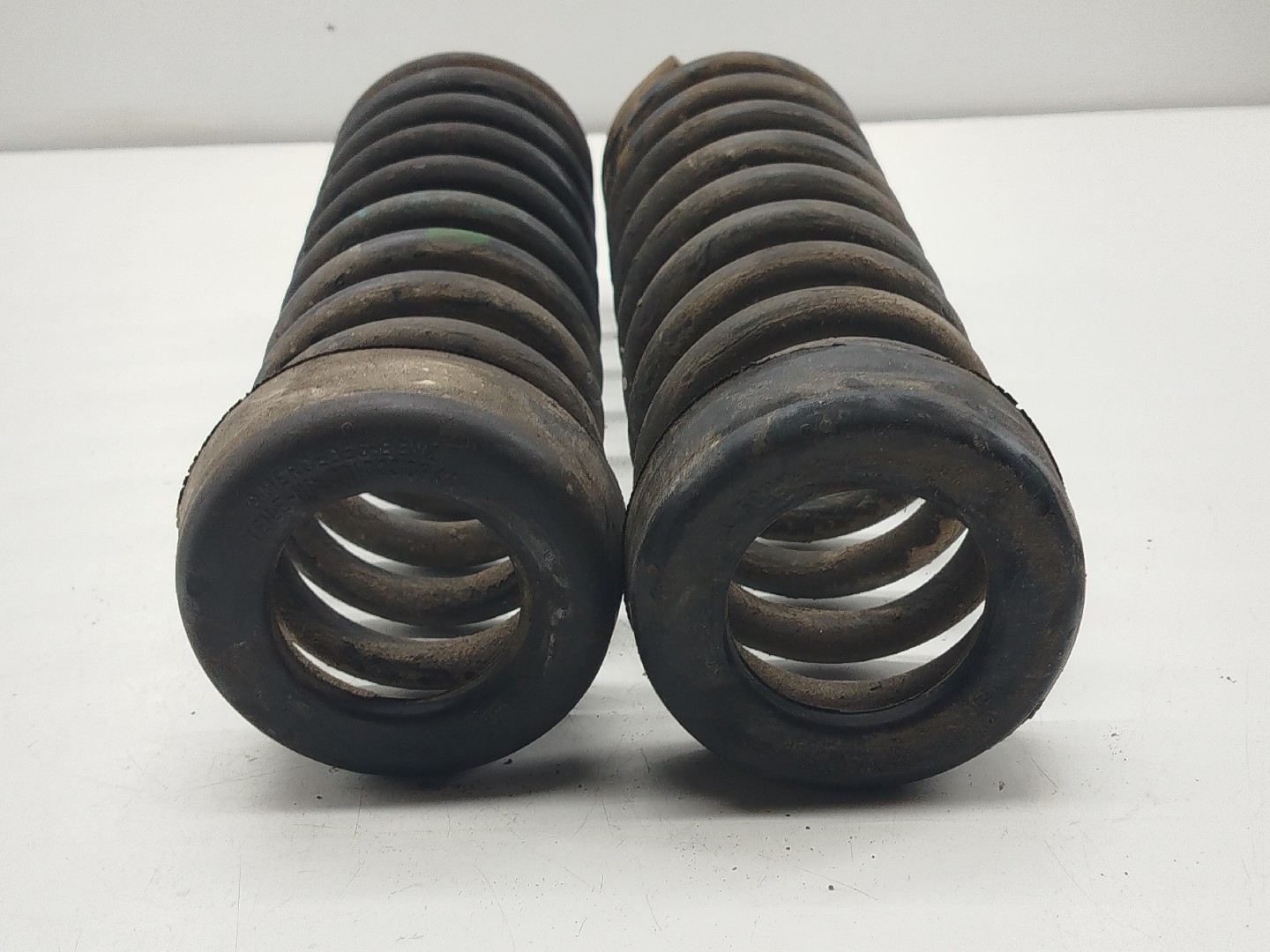 Molas traseiras MERCEDES-BENZ 190 (W201) | 82 - 93 Imagem-3