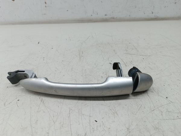 Puxador exterior traseiro direito RENAULT CLIO III Caixa (SB_, SR_) | 05 - 